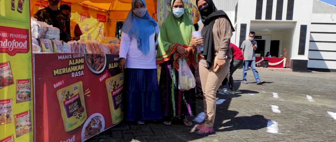 Suasana Bazaar Ramadhan yang digelar Balai Anak Toddopuli Makassar.