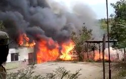 Pondok Pesantren di Enrekang Terbakar, 3 Bangunan dan Asrama Putri Ludes