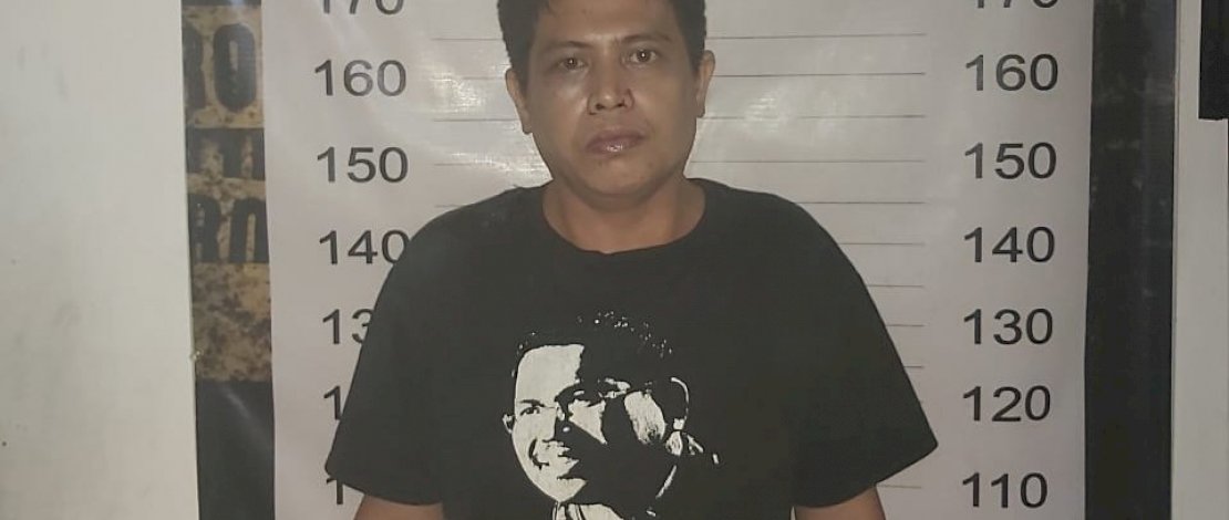 Pelaku pencurian dan penggelapan diamankan bersama barang bukti.