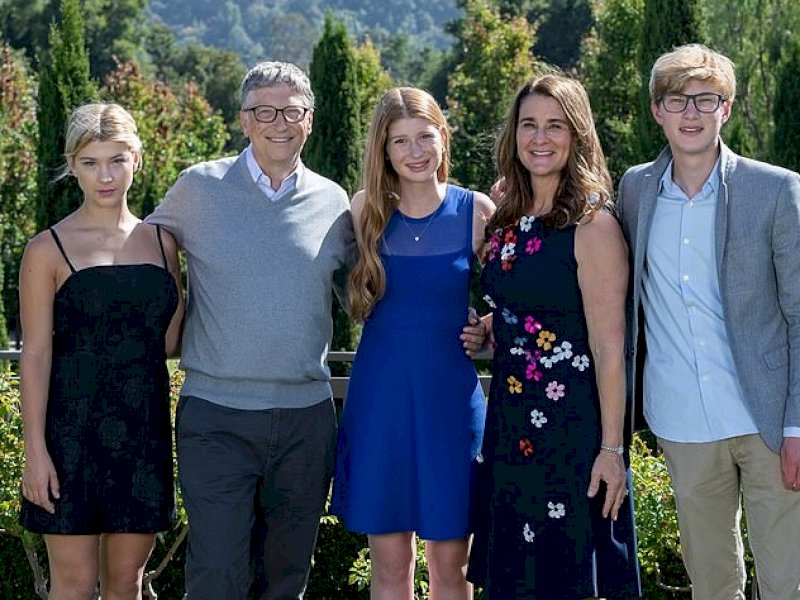 Selamat! Bill Gates Bakal Jadi Kakek 