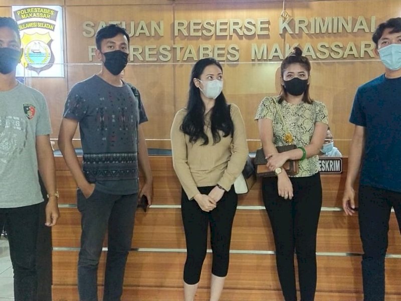 Dicakar Saat Keroyok Wanita di Kamar Kosnya, Dua Selebgram Makassar Lapor Balik Korban