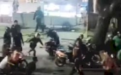 Mobil Senggol Motor, Puluhan Pemuda di BTP Saling Serang
