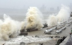 Sejumlah Negara Asia Dilanda Badai, Indonesia Panas Mendidih 