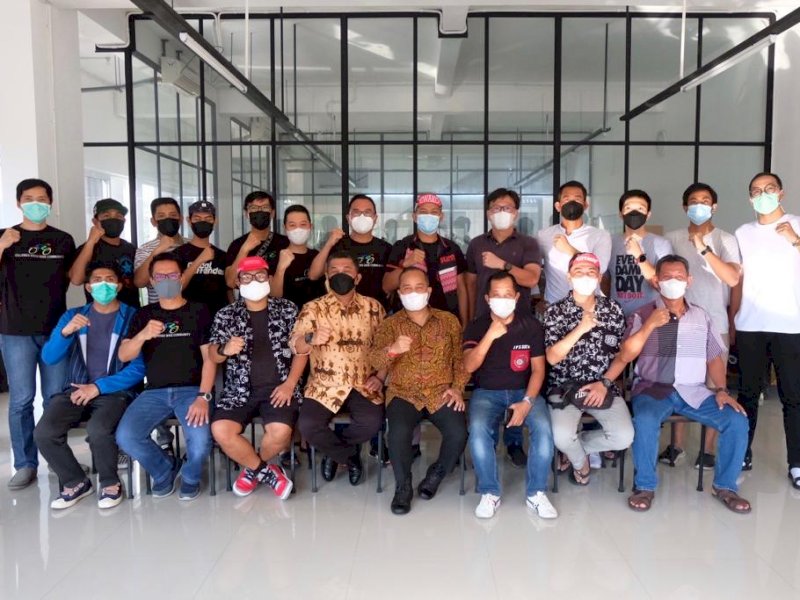 Demi Kenyamanan dan Keamanan di Jalan, MCC Gelar Silaturahmi Lintas Komunitas Sepeda Makassar 