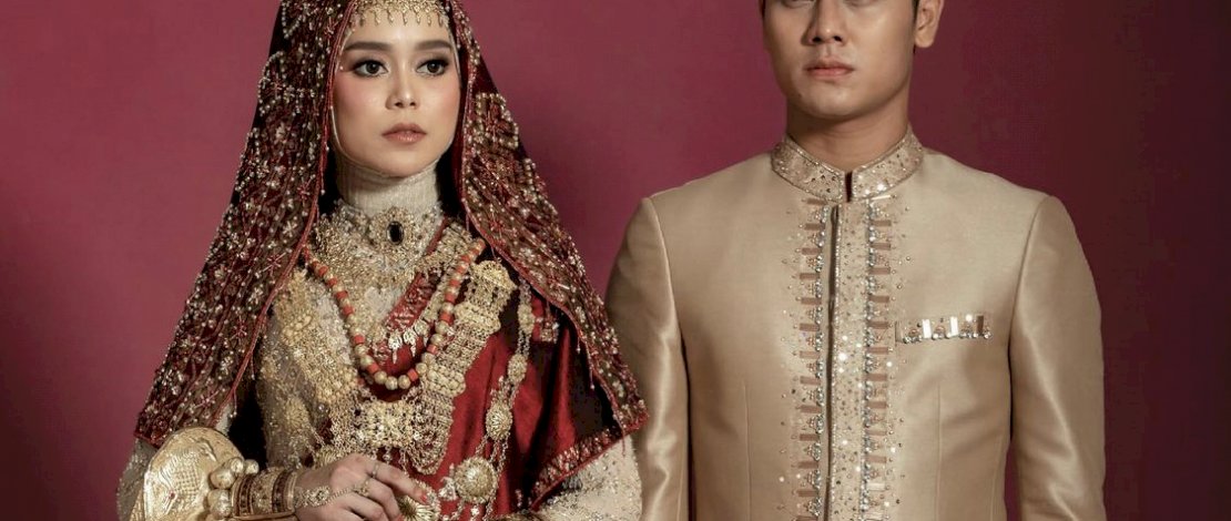 Upload Foto Berpakaian Minang, Rizky Billar dan Lesti Kejora Bakal Menikah Upload Foto Berpakaian Minang, Rizky Billar dan Lesti Kejora Bakal Menikah