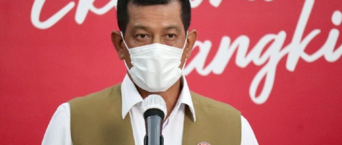 Doni Monardo dan penggantinya, Ganip Warsito.