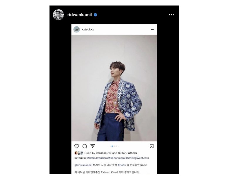 Wow... Personil Super Junior Gunakan Batik Rancangan Ridwan Kamil 