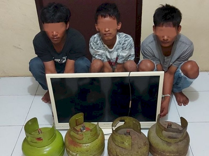 Penghuni Pulang Kampung, Tiga Remaja Parepare Ini Gasak TV dan Tabung Gas