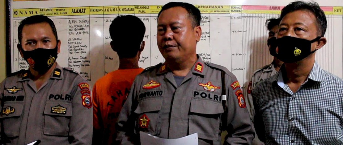 Suasana konferensi pers di Mapolsek Soreang.