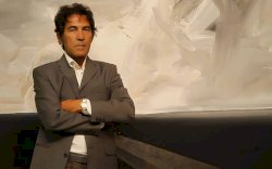 Patung Tak Terlihat ini Terjual Seharga Rp261 Juta