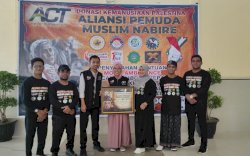 Aliansi Pemuda Muslim Nabire Kirim Ambulans untuk Palestina⁣