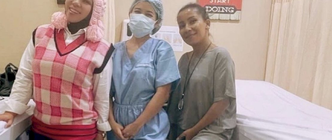  Melly Goeslaw Kian Cetar Dibalik Tubuh Langsingnya 