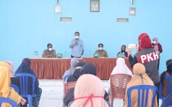 Bupati Takalar Beri Bantuan Pompa Air untuk warga Parasangan Beru 