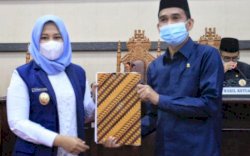 Pemkot dan DPRD Makassar Tanda Tangani RPJMD 2020/2021