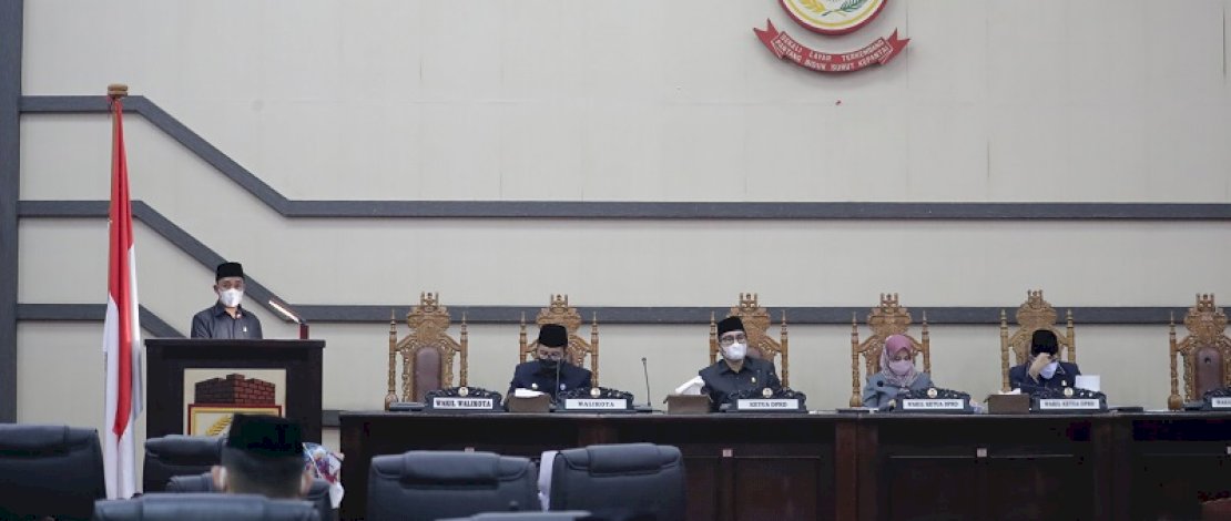 Suasana rapat paripurna membahas Renja 2022. (Sumber foto: Humas DPRD Kota Makassar) 