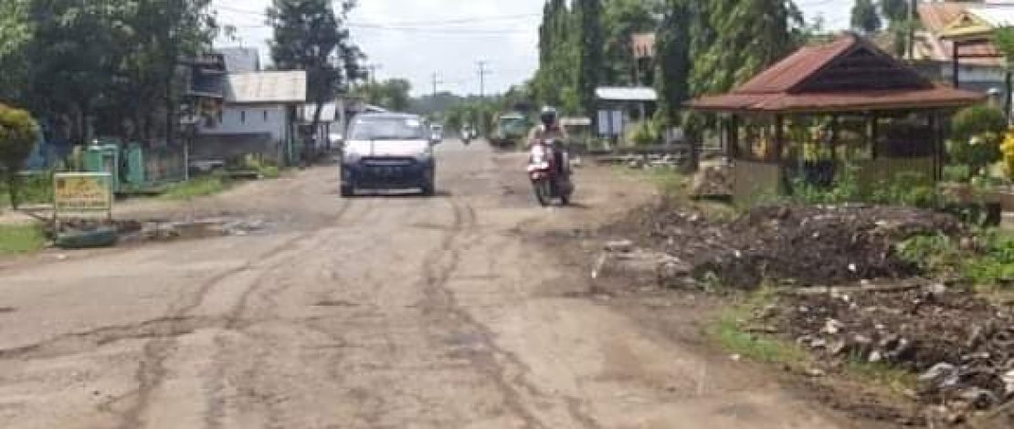 Sering Dikeluhkan Rusak Parah, Plt Gubernur Sulsel: Alhamdulillah, Rekonstruksi Ruas Cabenge Soppeng Mulai Dikerjakan