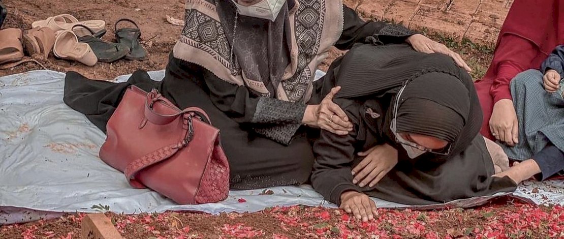 Ria Ricis Ngonten Tentang Kematian Ayahnya, Nitizen : Miris Banget...