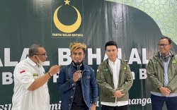 Charly van Houten dan Andika Kangen Band Gabung PBB