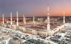 Imam Besar Masjid Nabawi Kunjungi Indonesia, Ada Apa ? 
