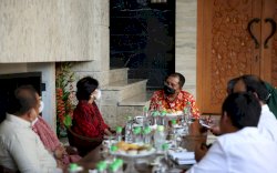 Dewan Eksekutif Nasional Walhi Temui Danny Bahas PNLH Ke -32 di Makassar