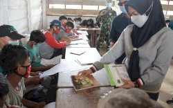 Bupati Luwu Utara Tinjau Pelaksanaan Ujian Sekolah di Seko