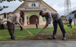 Jelang HUT Bhayangkara ke 75, Brimob Bone Gelar Bakti Religi Di Rumah Ibadah
