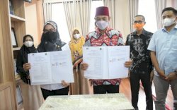 KPU dan Pemda Lutra Sepakati MoU Program Desa Peduli Pemilu dan Pemilihan