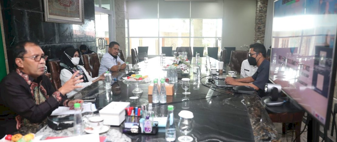 Keynote Speaker Seminar International, Danny Pomanto Paparkan Makassar Recover