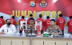 Saat Jasad Rian Ditemukan, Pelaku Sempat Kembali ke Lokasi dan Ikut Saksikan Polisi Olah TKP