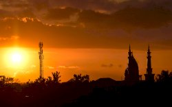 BMKG Jelaskan Fenomena Matahari Terbit dari Utara di Jeneponto