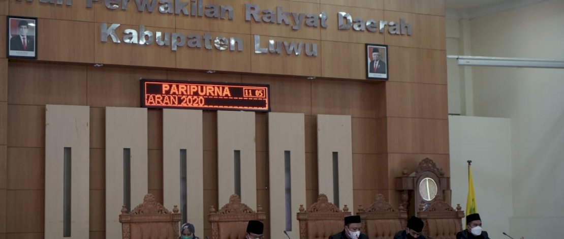 Suasana rapat paripurna jawaban Bupati Luwu atas pandangan umum fraksi DPRD Luwu.