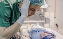 So Sweet, Rey Mbayang Rilis Lagu Sambut Sang Buah Hati