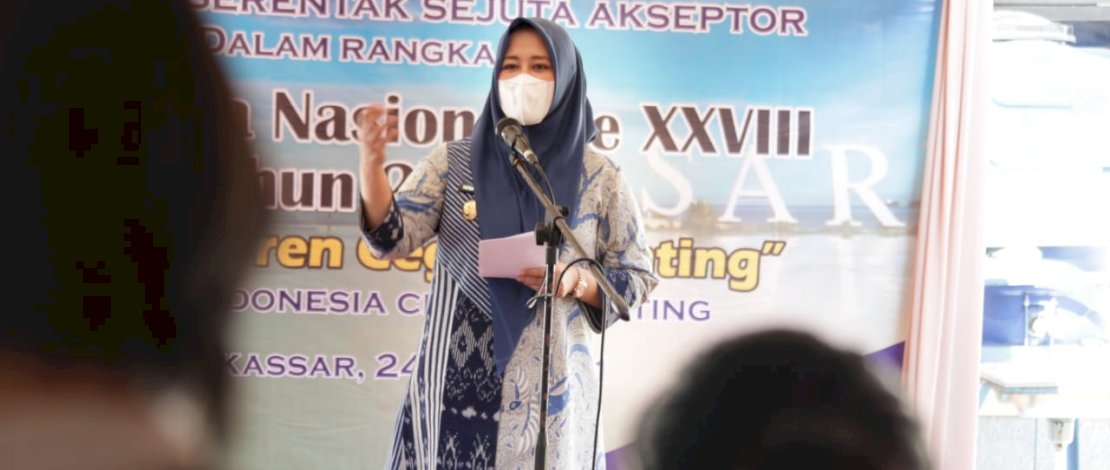 Wawali Makassar, Fatmawati Rusdi, saat membuka peringatan Harganas.