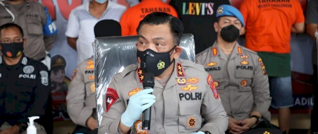 Konferensi pers yang dipimpin Kapolda Sumut, Irjen RZ Panca Putra Simanjuntak.