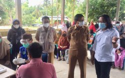 Tinjau Pelaksanaan Vaksinasi COVID-19, Wabup Suaib Imbau Masyarakat Divaksin