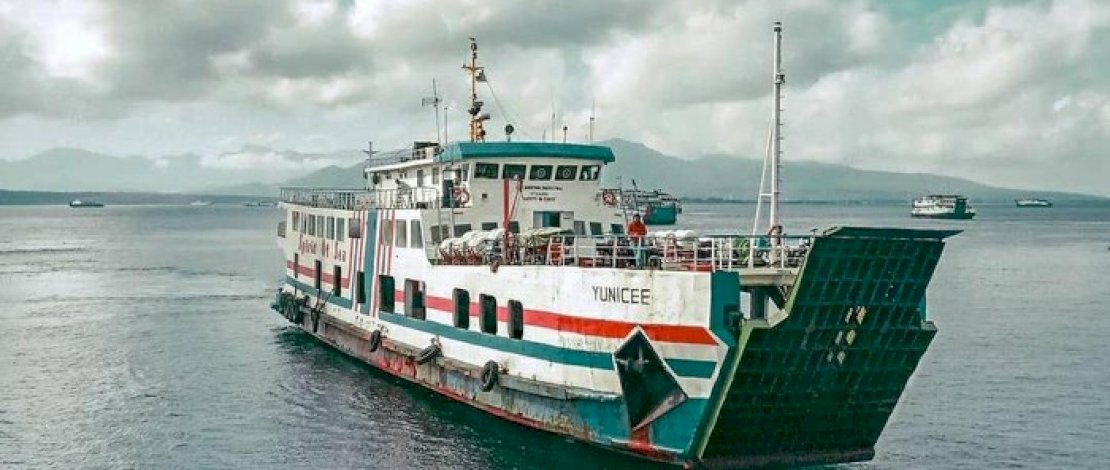Jelang Merapat ke Pelabuhan Gilimanuk,  KMP Yunicee Terseret Lalu Tenggelam, Berikut Video Evakuasi