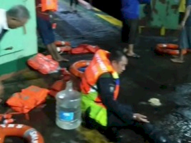 Saat ini 6 Penumpang Ditemukan Tewas Pada Musibah KMP Yunicee Tenggelam di Perairan Bali