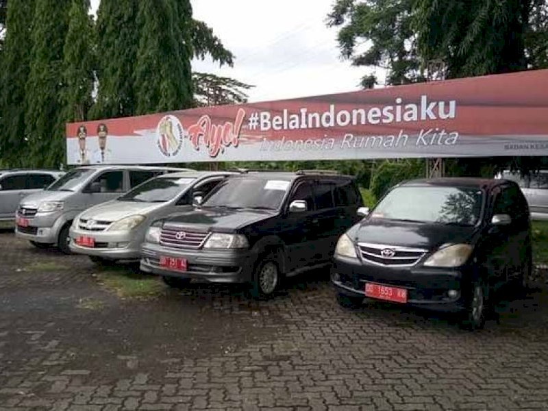 Bukan Pejabat, Besan Nurdin Abdullah Kuasai Satu Unit Mobil Dinas