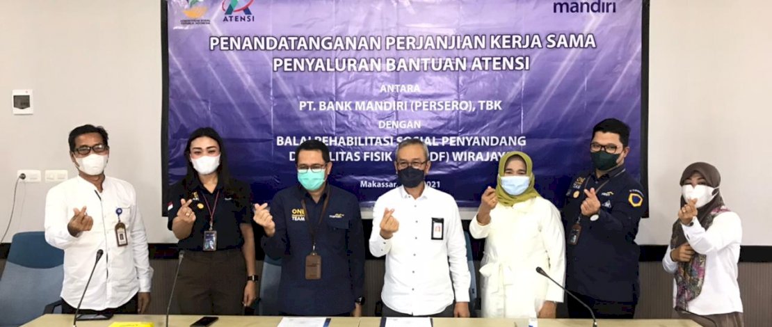 Setelah Kabupaten Takalar, Bank Mandiri Kembali Digandeng Dalam Penyaluran ATENSI di Kota Makassar Setelah Kabupaten Takalar, Bank Mandiri Kembali Digandeng Dalam Penyaluran ATENSI di Kota Makassar
