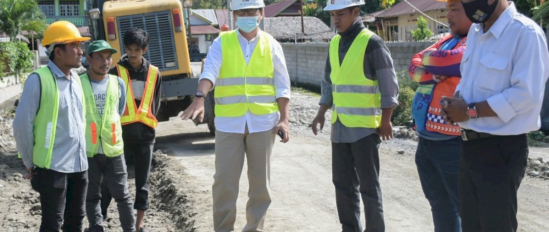 Suaib Mansur Tinjau Jalan Ruas Baebunta - Salulemo dan Masamba - Kambisa