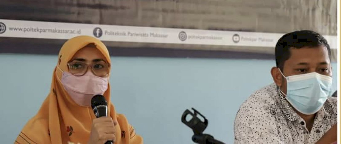 Poltekpar Makassar Bantu Kabupaten Enrekang Kembangkan Pariwisata Lewat Pengolahan Hasil Alam Poltekpar Makassar Bantu Kabupaten Enrekang Kembangkan Pariwisata Lewat Pengolahan Hasil Alam