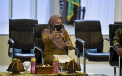 Bupati Lutra Minta Seluruh Jajaran Sinergi Sosialisasikan Prokes dan Vaksinasi Covid 19 