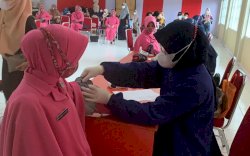 Dukung Program Pemerintah, Brimob Bone Kembali Gelar Vaksinasi Di Mako Yon C Pelopor