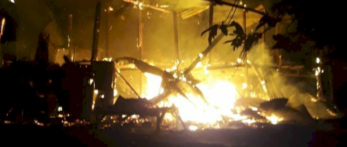 Kepiluan Daeng Raja di Tengah Bencana Banjir Bulukumba, Rumahnya Ludes Dilalap Api