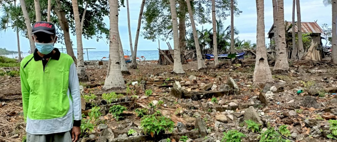 Makam tua di Kampung Tola, Kelurahan Bontobangun, Kecamatan Bontoharu, Kepulauan Selayar.