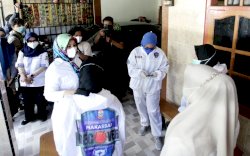 Fatmawati Rusdi Beri Motivasi Tim Detektor Kelurahan Borong dan Masale