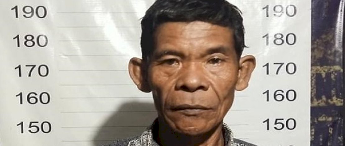 Pelaku pembunuhan, Dg Mangung dan barang bukti parang.