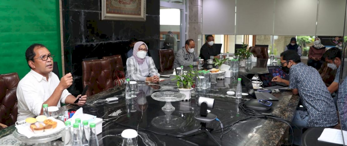 Duduk Bersama IDI Makassar,  Danny Bahas Makassar Recover dan Isolasi Apung