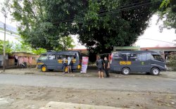 Manfaatkan Mobil Pelayanan Keliling Polres Parepare Lakukan Vaksinasi Keliling