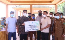 Bank Sulselbar beri CSR Rp 75 juta, Bupati Takalar: Ini Kepedulian untuk pelaku UMKM 